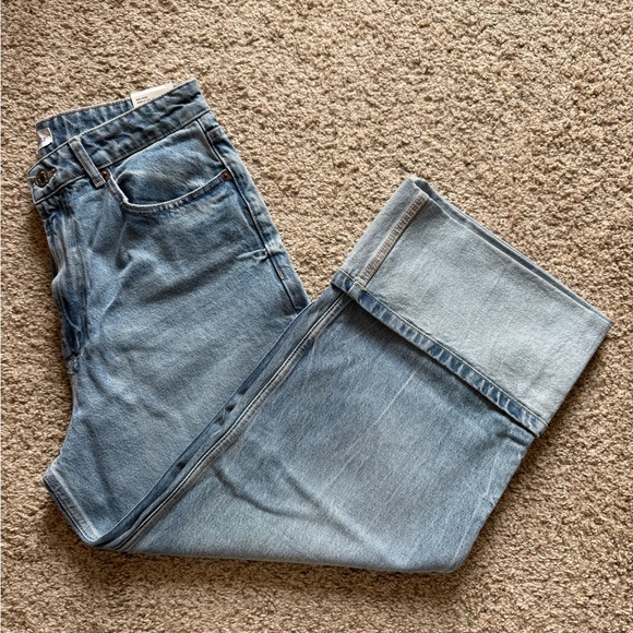 Zara Mid Rise Loose Jeans - Picture 4 of 4